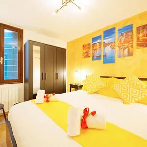 Apartamento Calle Dei Fabbri Marble, Venecia